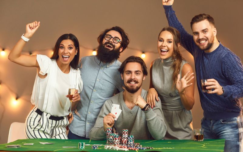 Poker in many hands