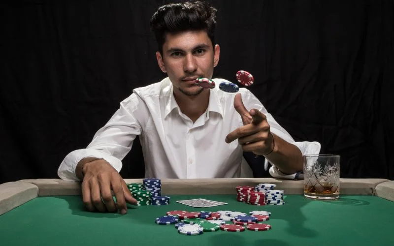 Bluffing in Poker Tournaments