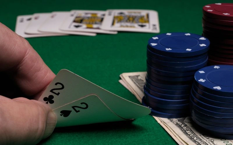 Deuces Wild Strategy