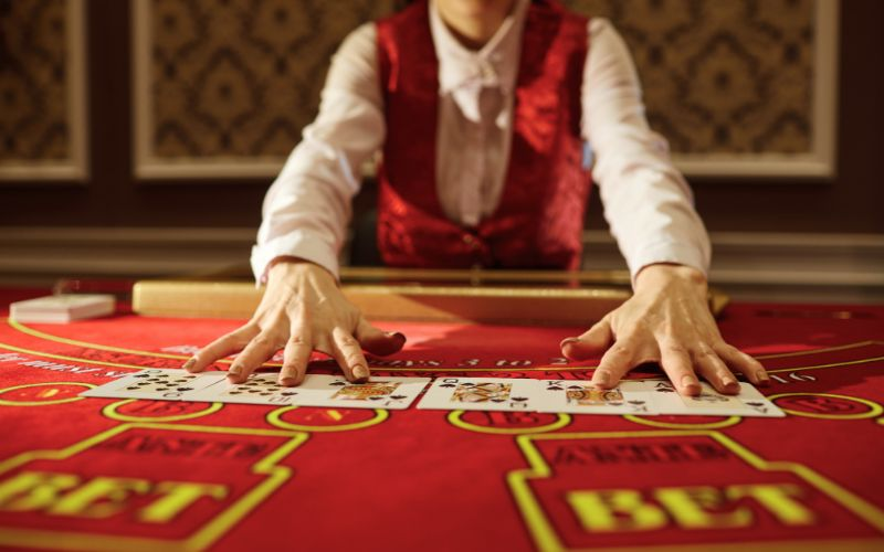 How to Deal in Poker